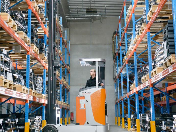 Reach Truck FM-X SE