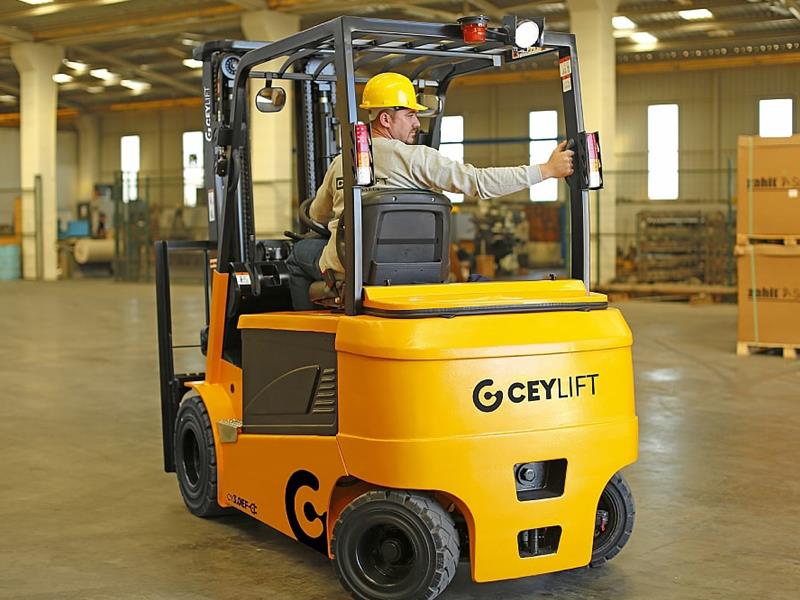 CY 30EF - 3.0 TON